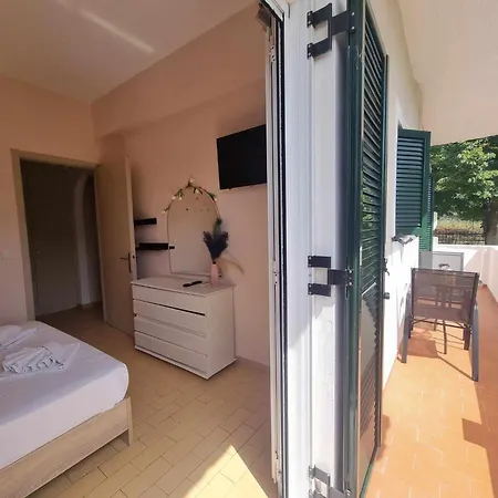 Seaside Garden House 7 * דאסיה